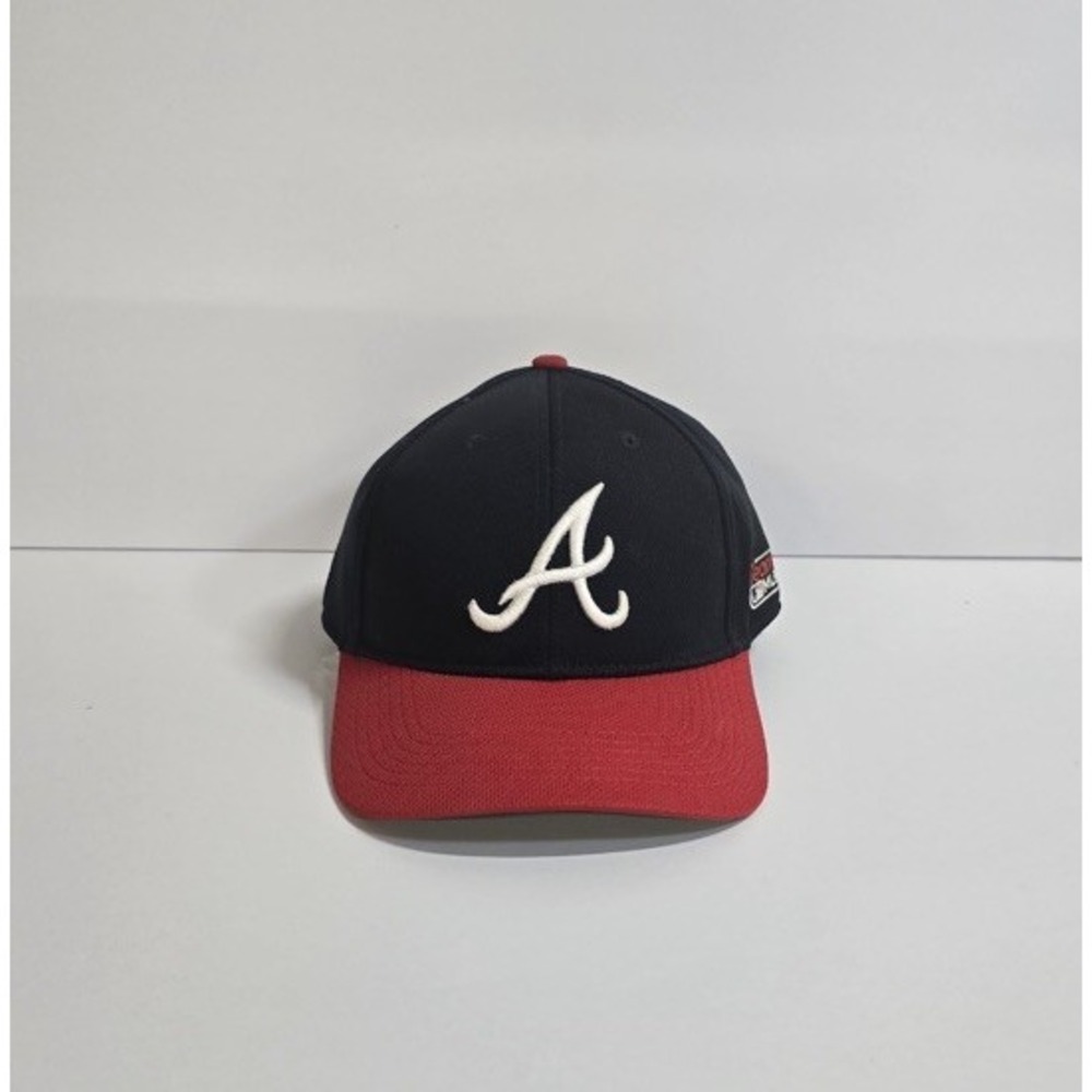 OC Sports MLB Atlanta Braves Baseball Cap Mens One Size Red Black Strapback Hat